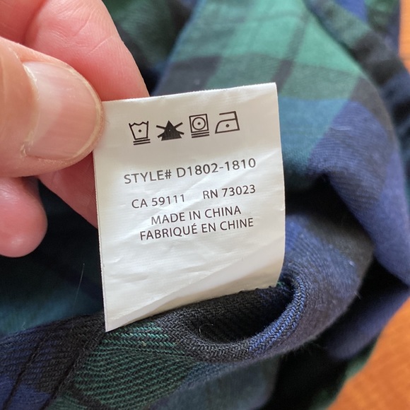 Dickies shirt/jacket button down with hood plaid size medium. Nice for camping! - Picture 9 of 12